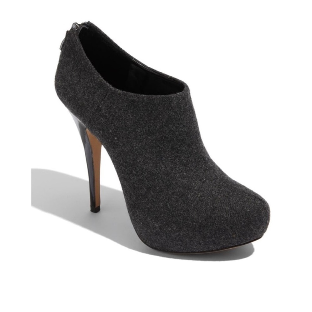 Vince Camuto Jerrell Booties in Chinchilla